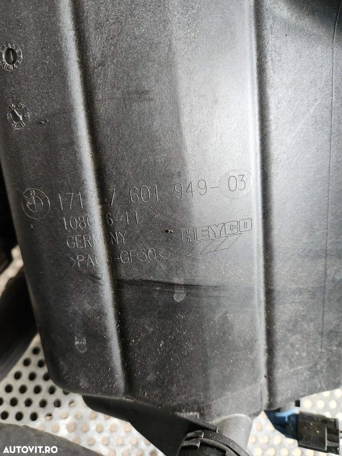 Bidonas Vas Expansiune Apa Antigel Complet Bmw Seria 7 F01 F02 F03 F04 Cod  Dezmembrez Bmw F01 F02 - 7