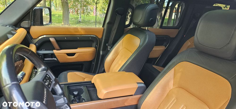 Land Rover Defender 110 P400e X-Dynamic SE - 19