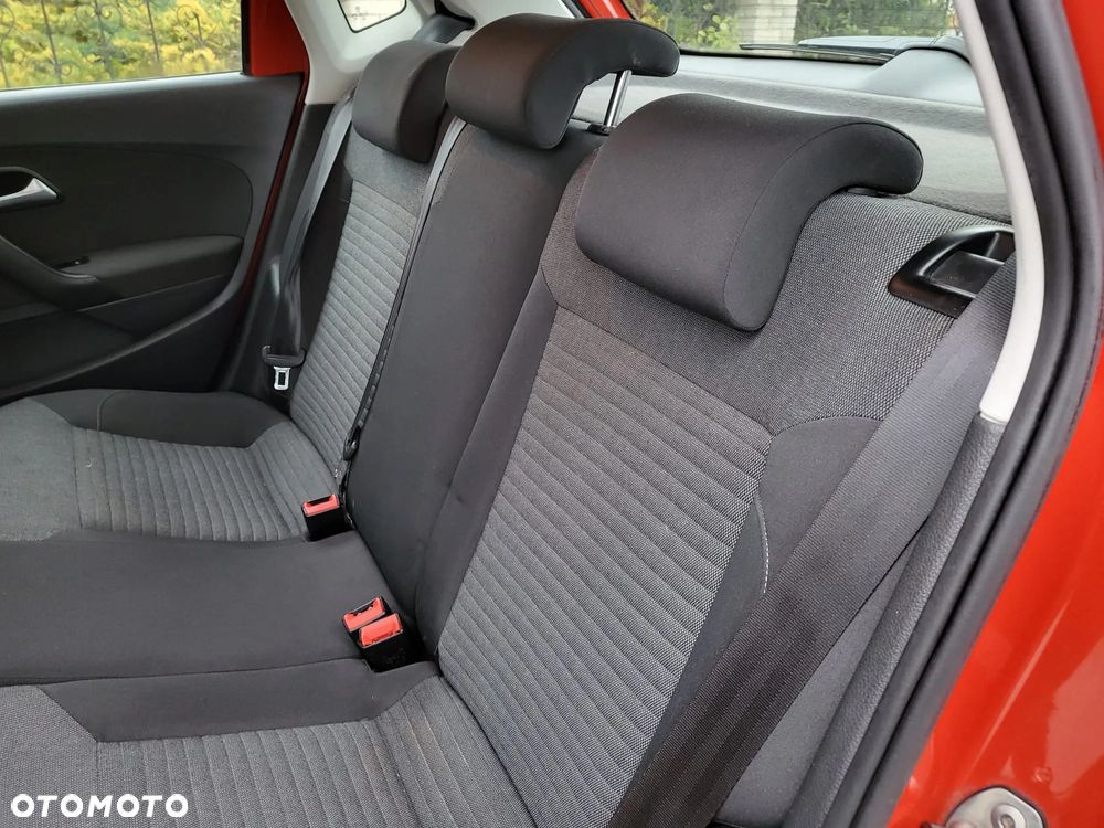 Volkswagen Polo 1.2 12V Comfortline - 23