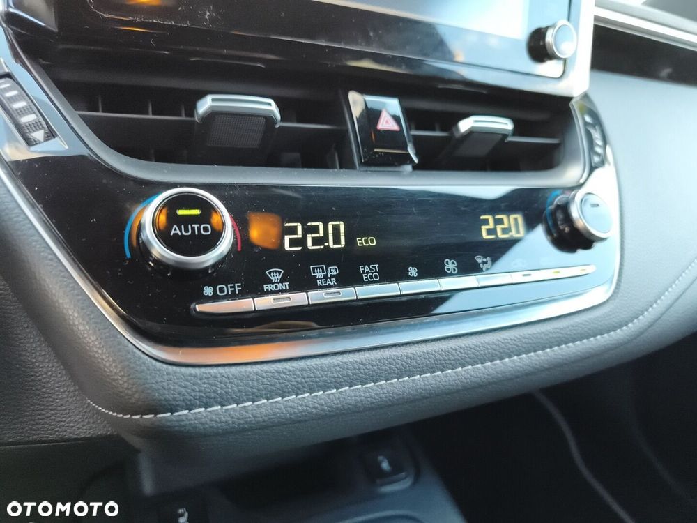 Toyota Corolla - 26