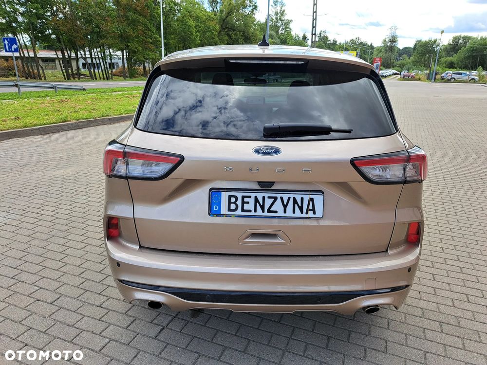 Ford Kuga - 8