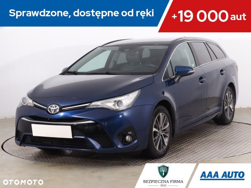 Toyota Avensis - 2