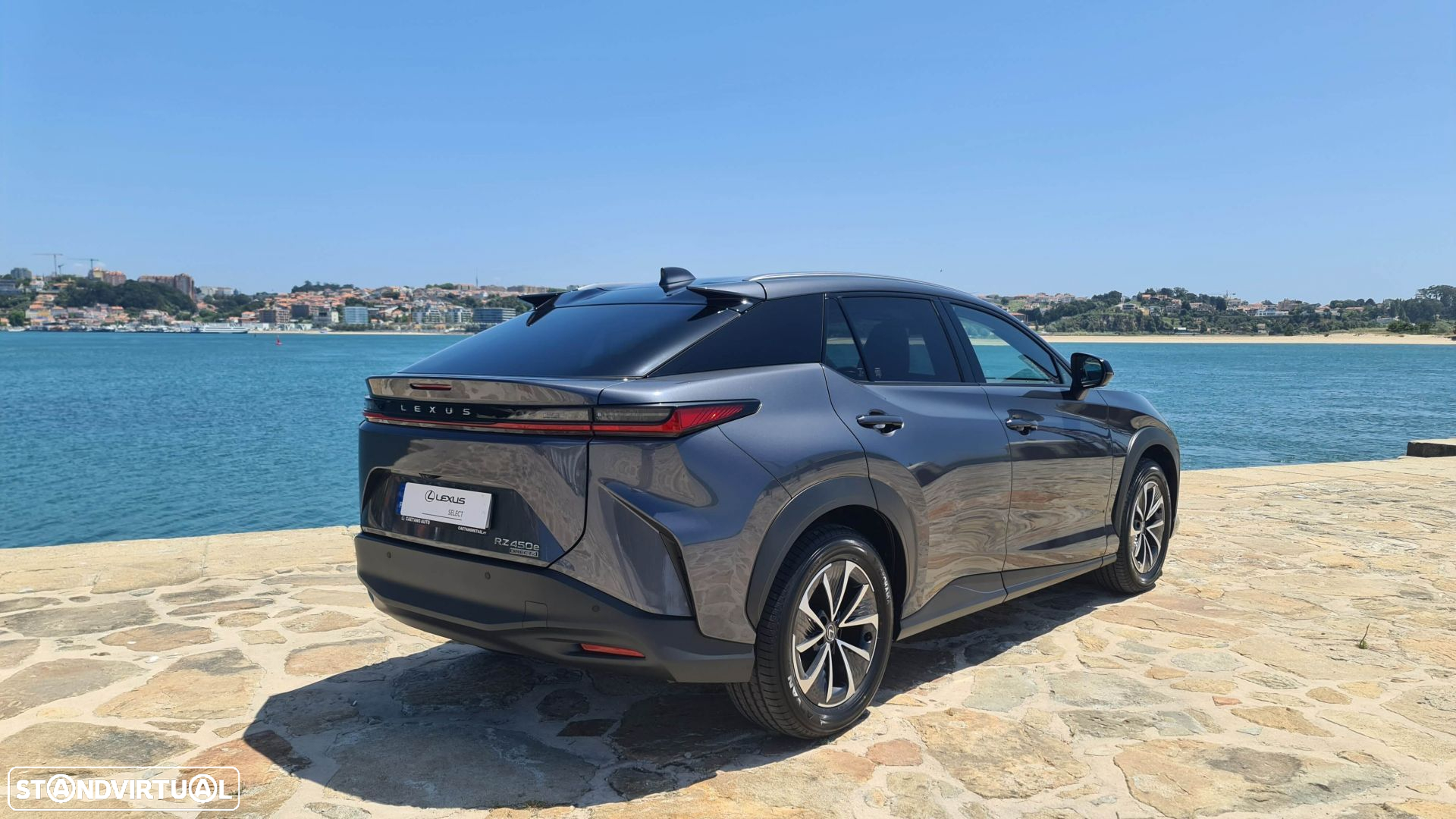 Lexus RZ 450e Executive Plus - 6