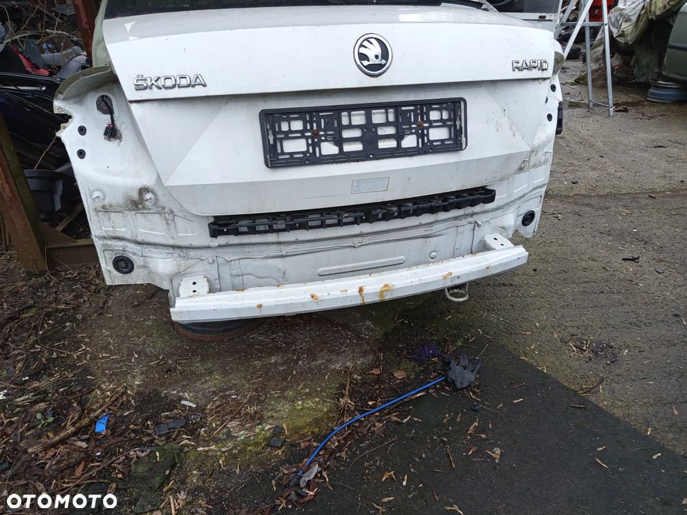 BŁOTNIK TYLNY PRAWY SKODA RAPID LIFTBACK 12- KOD LAKIERU LF9E - 5