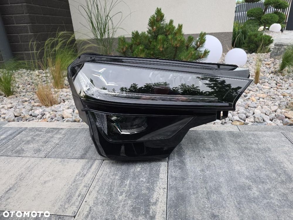 SKODA KODIAQ 2 II 57H Lampa prawa przód Full Led Matrix 57H941036A - 1