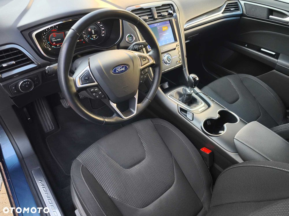 Ford Mondeo - 8