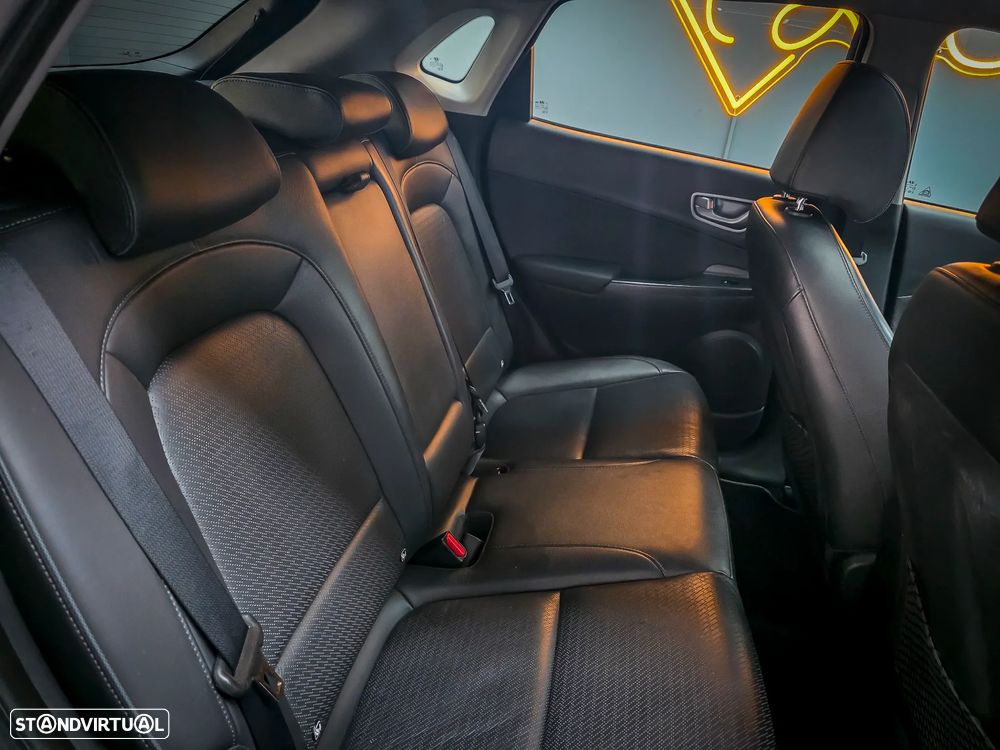 Hyundai Kauai Premium - 22