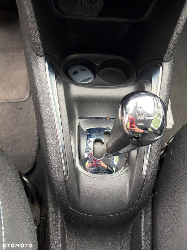 Peugeot 208 e-HDi FAP 92 EGS6 Stop&Start Allure - 12