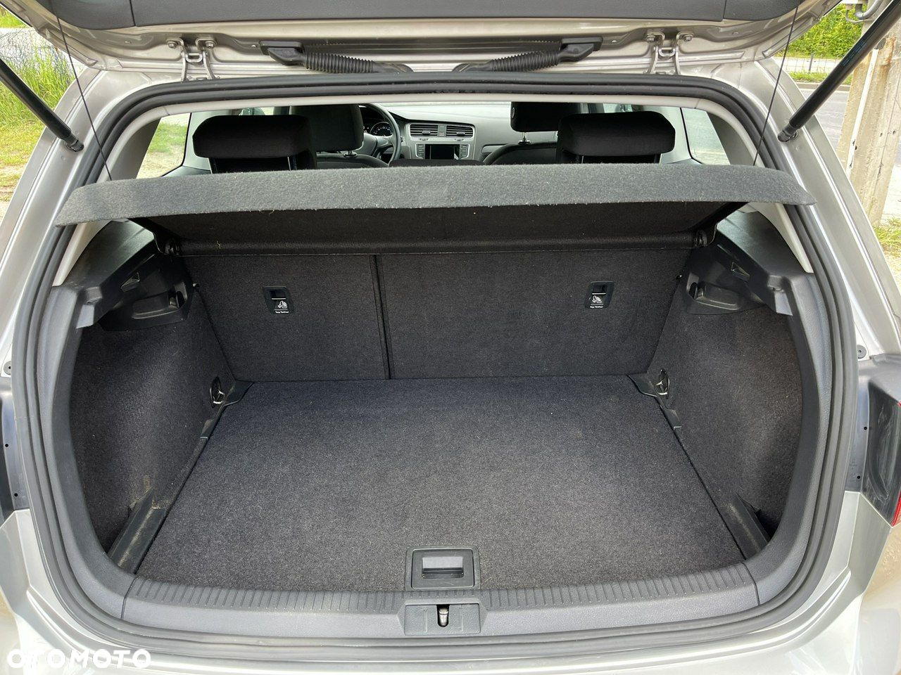 Volkswagen Golf - 25