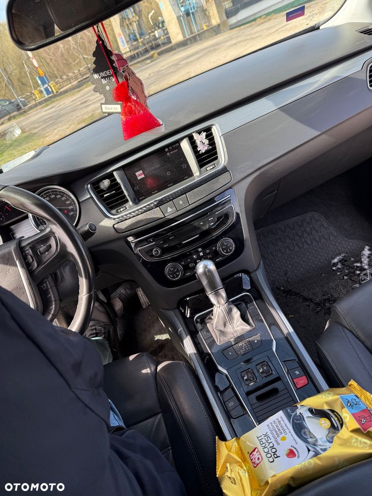 Peugeot 508 BlueHDi FAP 180 Automatik Stop&Start Allure - 2