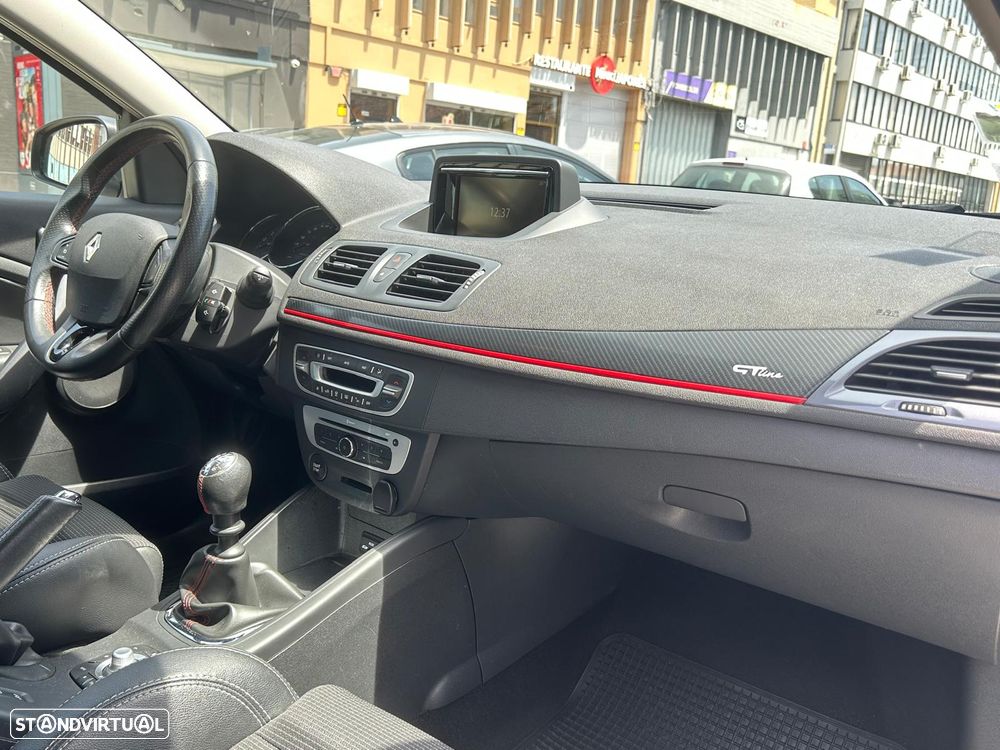 Renault Mégane Sport Tourer 1.5 dCi GT Line SS - 12
