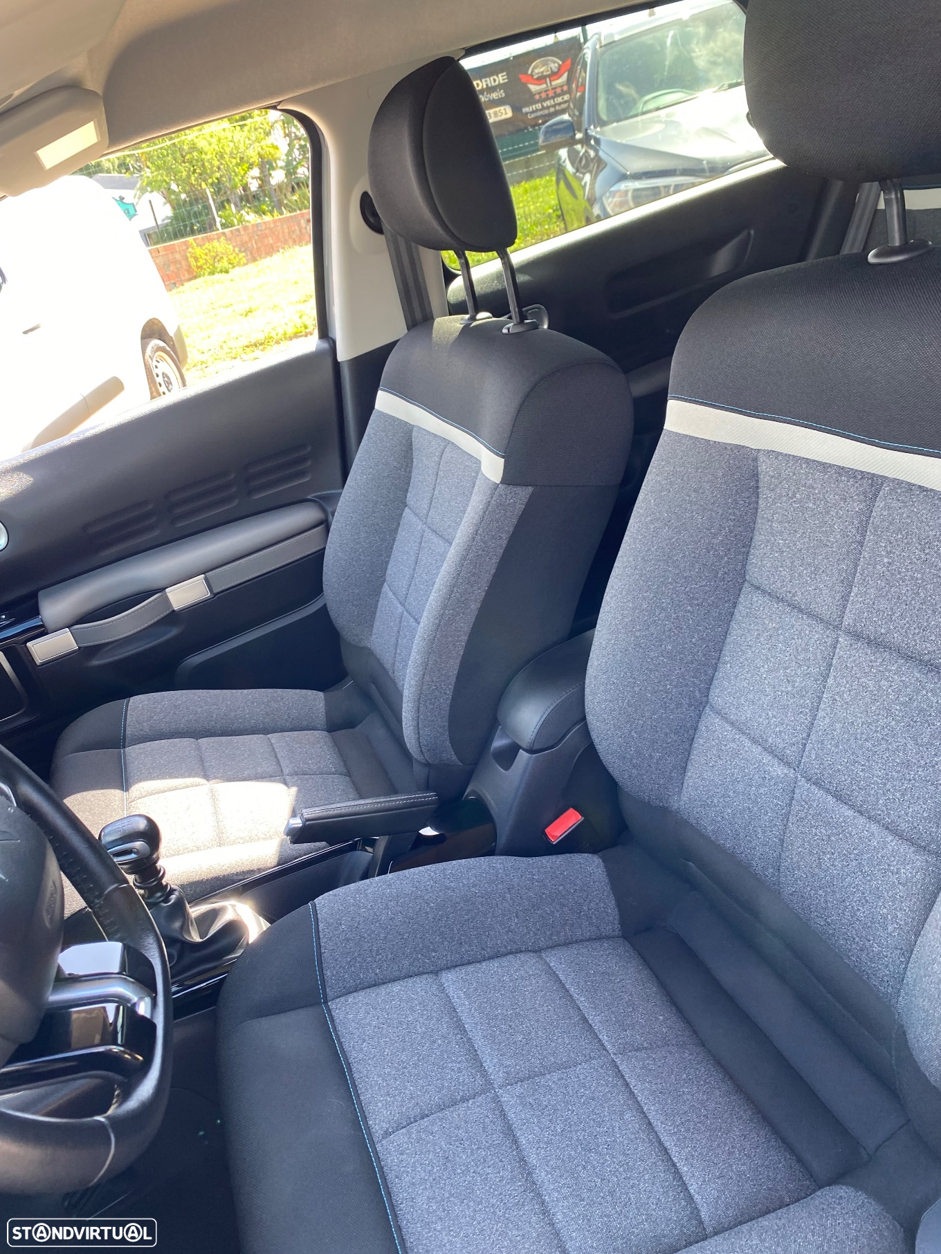 Citroën C4 Cactus 1.5 BlueHDi Cool&Comfort - 17