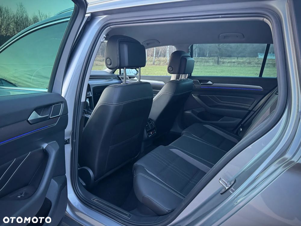Volkswagen Passat Alltrack - 17