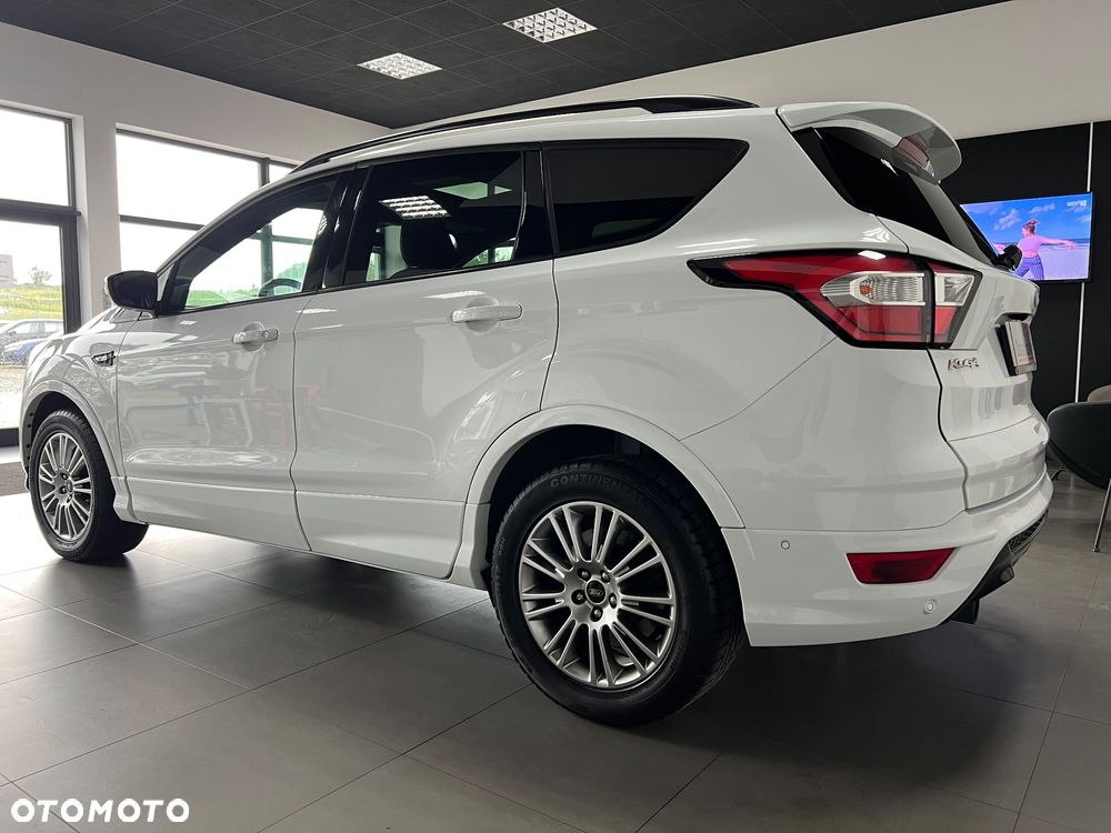 Ford Kuga 2.0 TDCi 4x2 ST-Line - 5