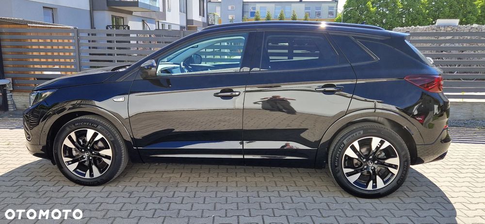 Opel Grandland 1.2 T Business Edition S&S - 13