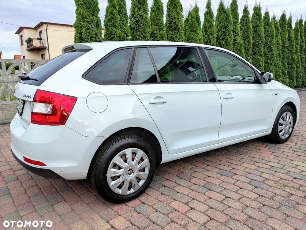Skoda RAPID Spb 1.2 TSI Drive - 17