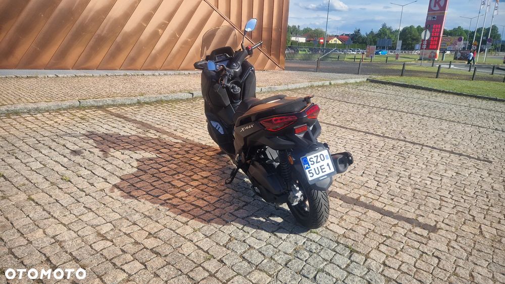 Yamaha X-max - 17