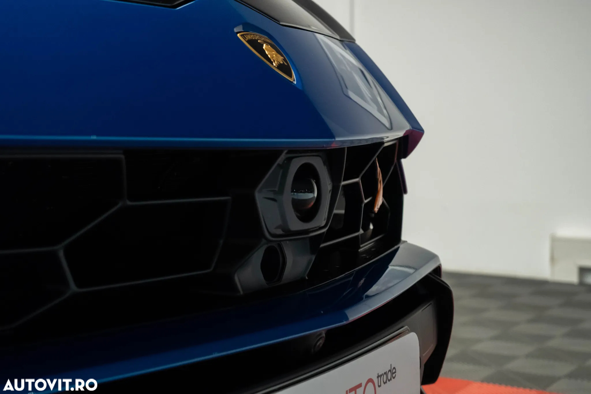 Lamborghini URUS - 15