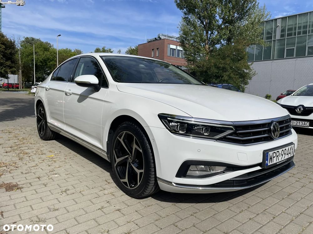 Volkswagen Passat 2.0 TSI Elegance DSG - 1