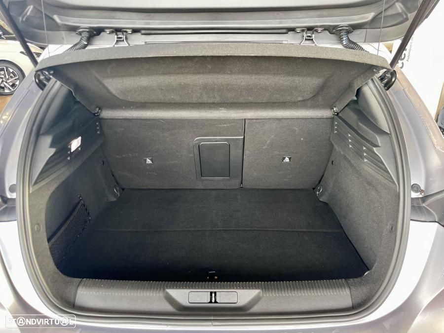 Peugeot 308 1.6 Hybrid GT Pack e-EAT8 - 31