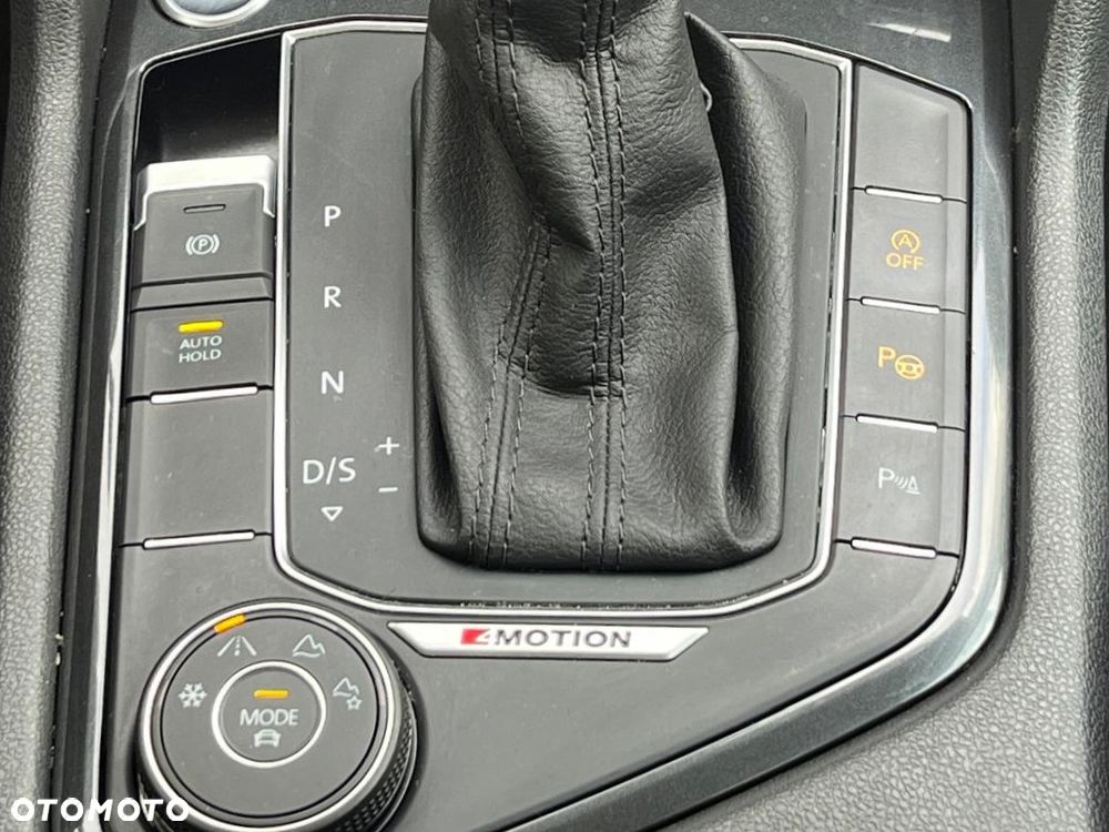 Volkswagen Tiguan Allspace 2.0 TSI 4Mot Comfortline DSG - 23