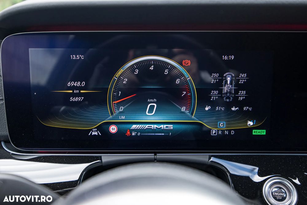 Mercedes-Benz AMG GT 4-door Coupe 43 4Matic+ - 24