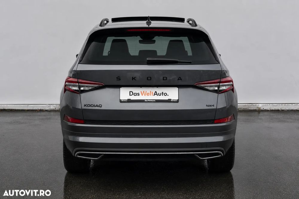 Skoda Kodiaq 2.0 TSI 4X4 DSG SportLine - 9