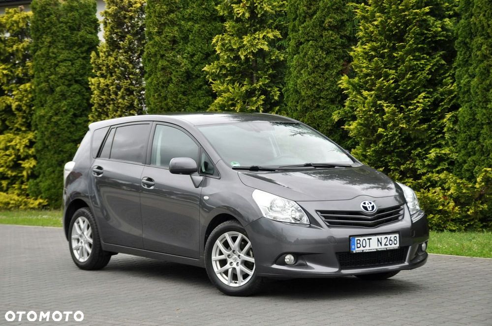 Toyota Verso - 3
