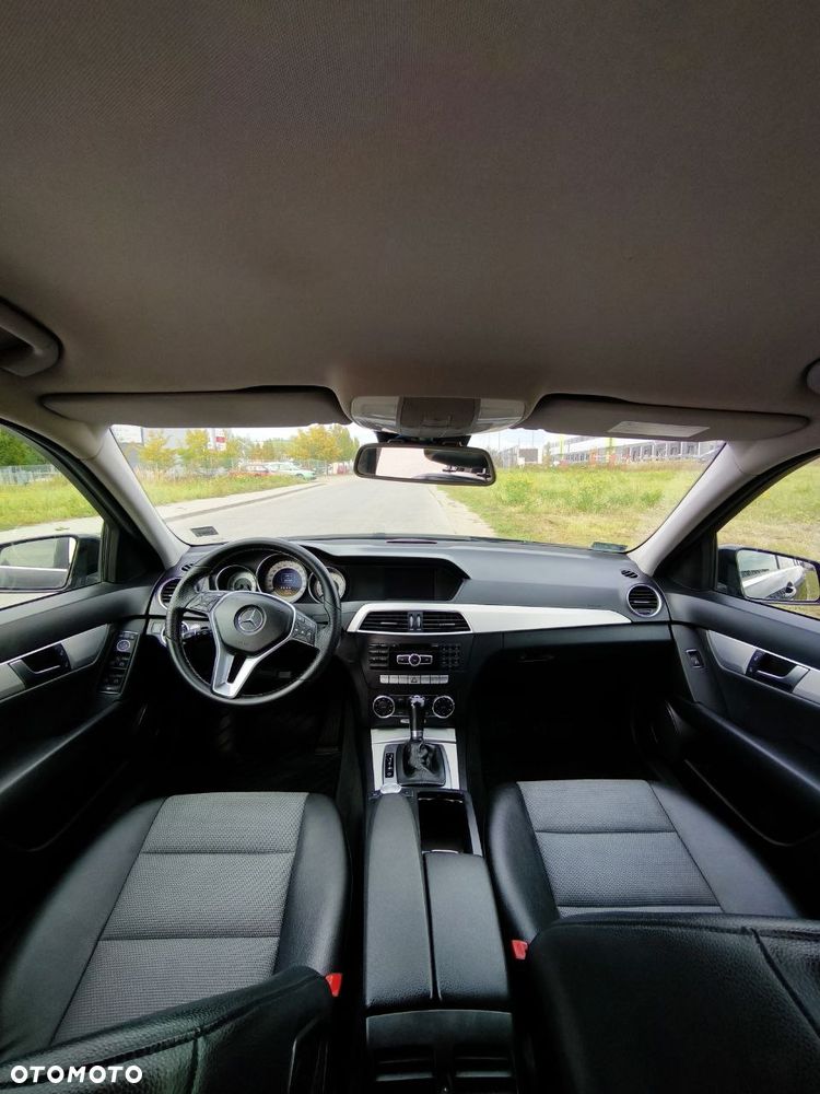 Mercedes-Benz Klasa C 200 7G-TRONIC Avantgarde Edition - 7