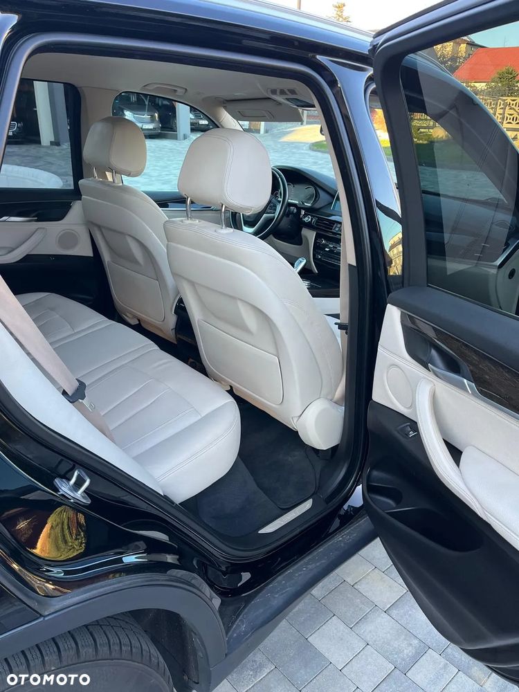 BMW X5 xDrive25d - 12