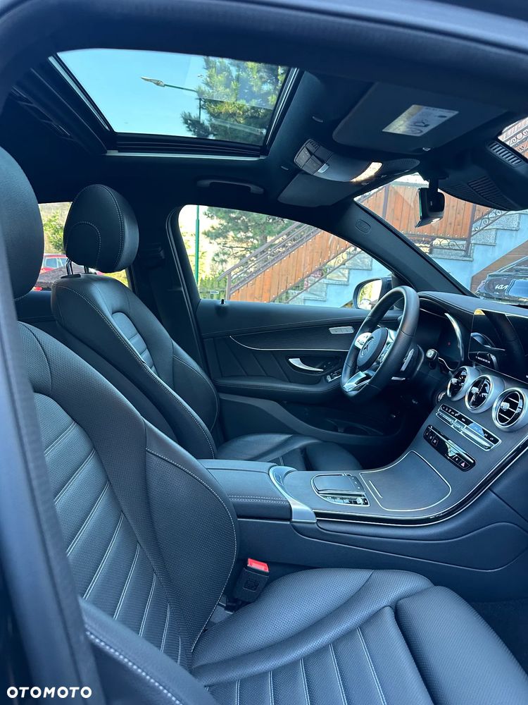 Mercedes-Benz GLC - 15