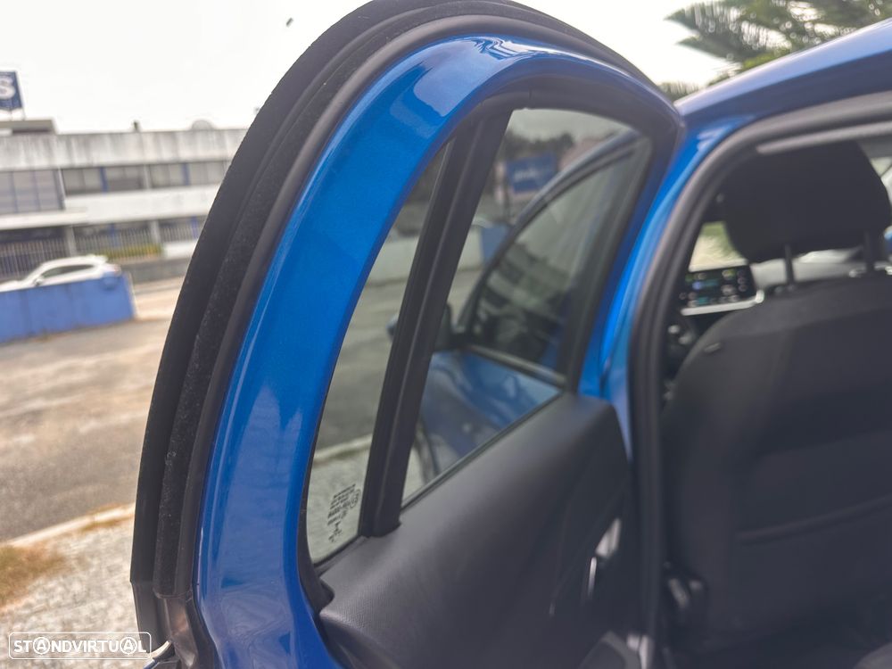 Peugeot e-208 Allure - 34