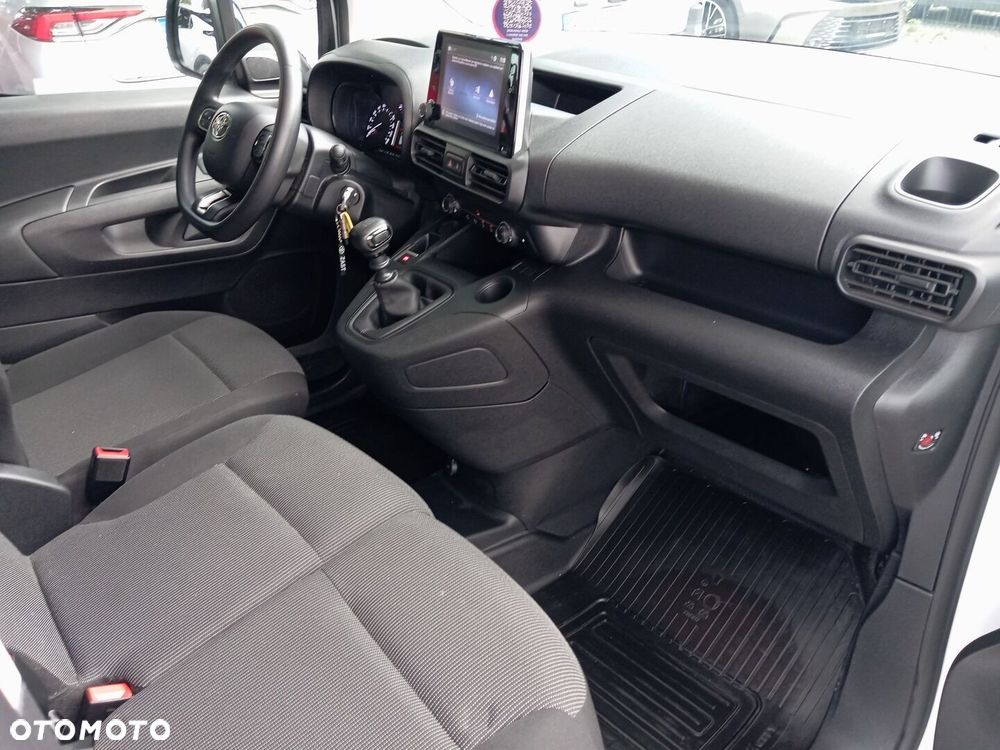 Toyota PROACE CITY - 11