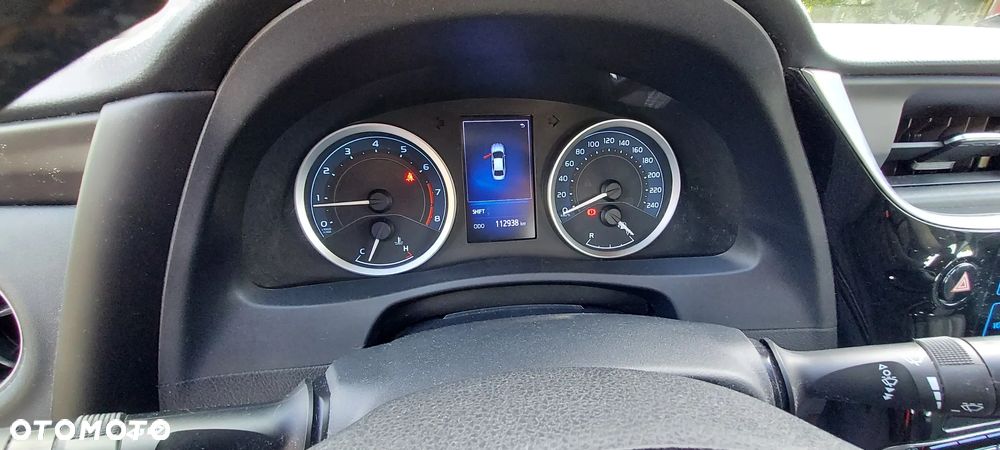 Toyota Corolla - 10