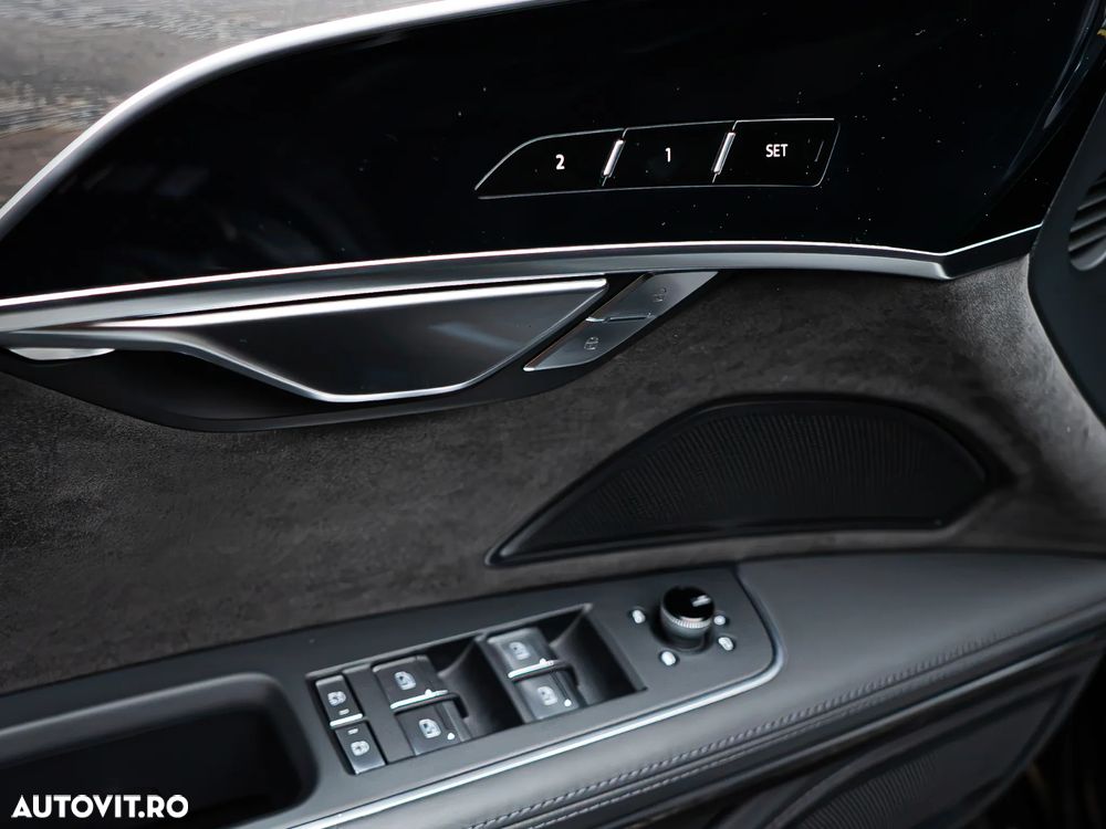 Audi A8 60 TFSI e quattro tiptronic - 24