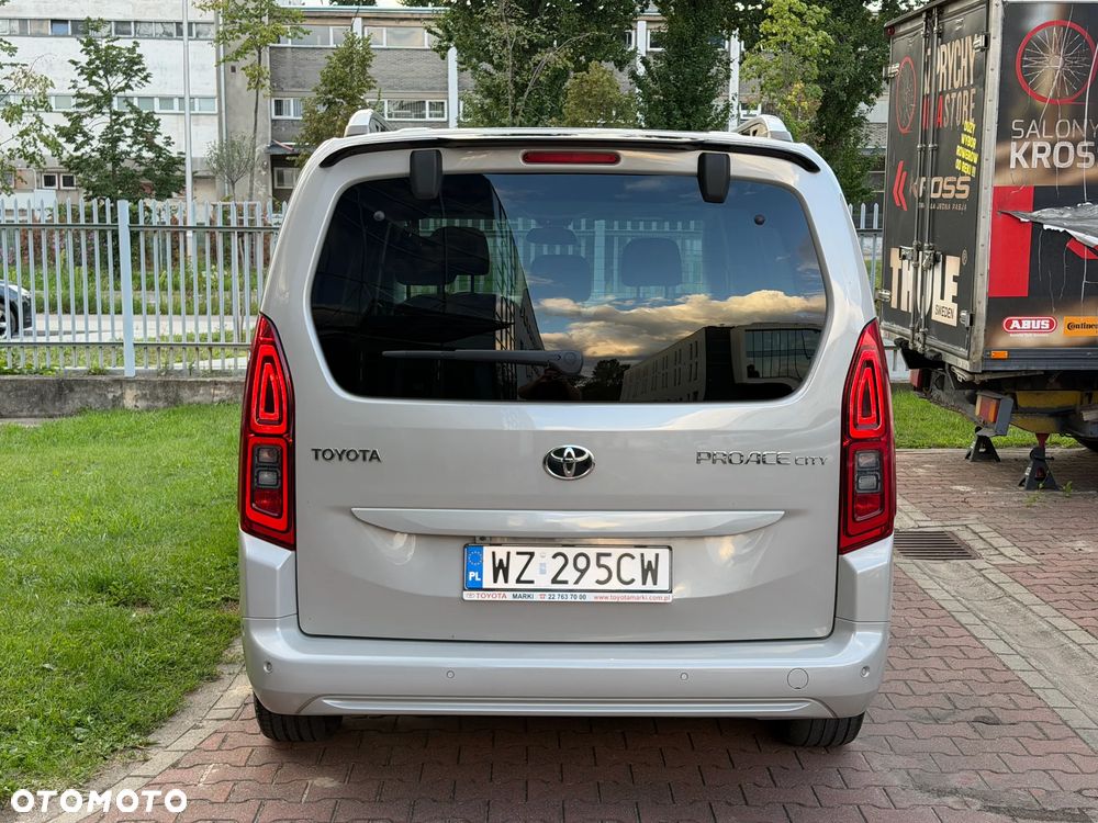 Toyota Proace City Verso Long 1.2 D-4T Family - 27