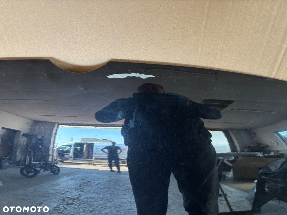 Volkswagen Polo 6R0 ,6C0- Maska silnika - 2