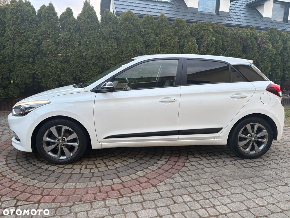 Hyundai i20 1.2 Intro Edition - 4