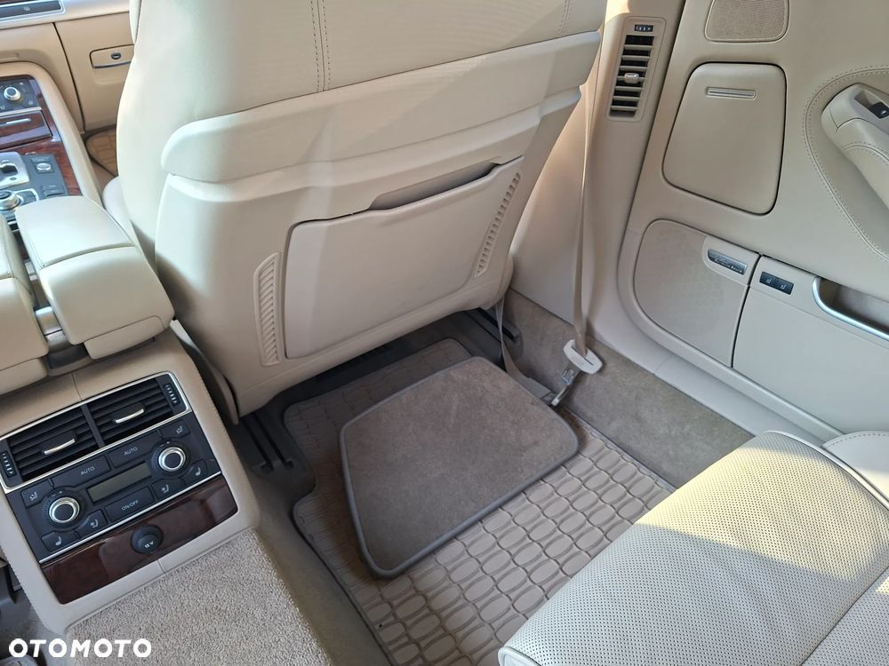 Audi A8 6.0 W12 L Quattro - 38