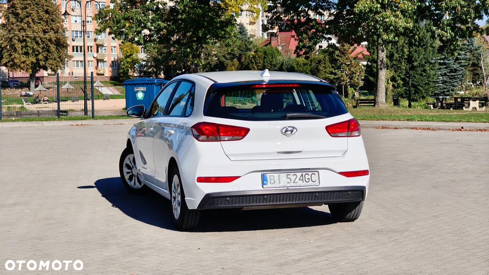 Hyundai i30 1.5 DPI Modern - 19