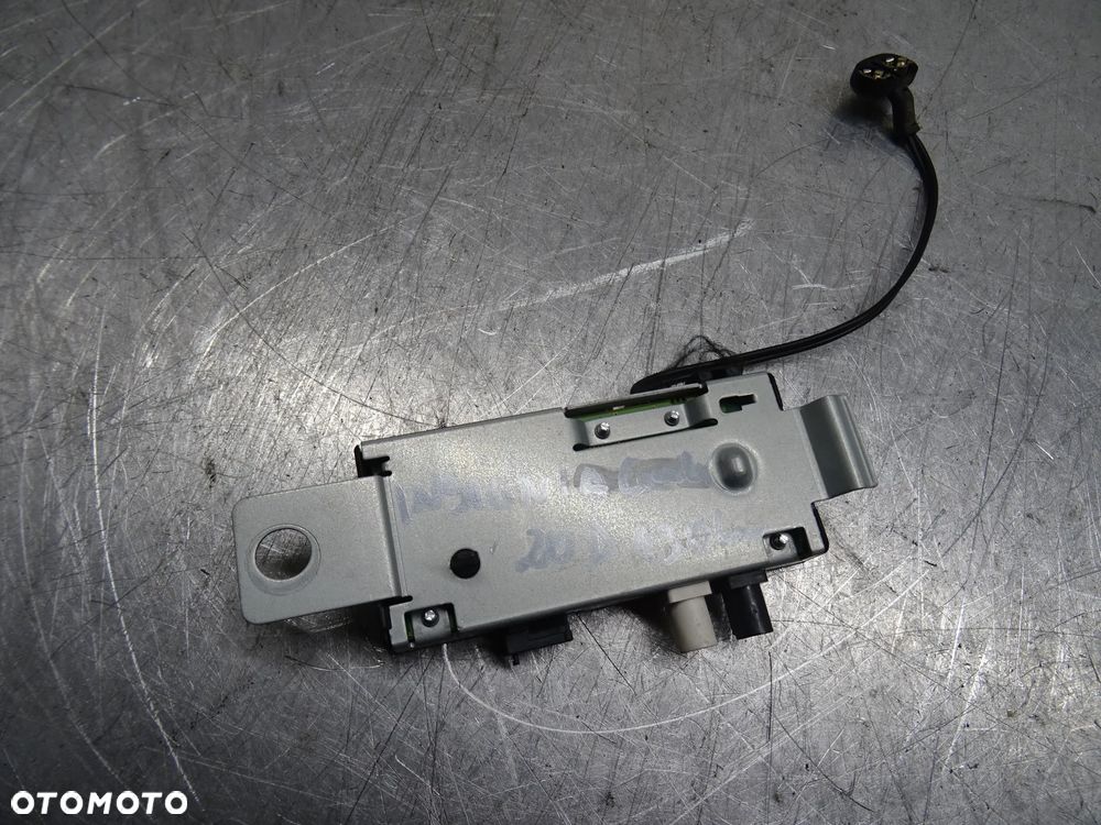 OPEL INSIGNIA A 08-12 2.0 CDTI WZMACNIACZ ANTENY 13327068 - 1