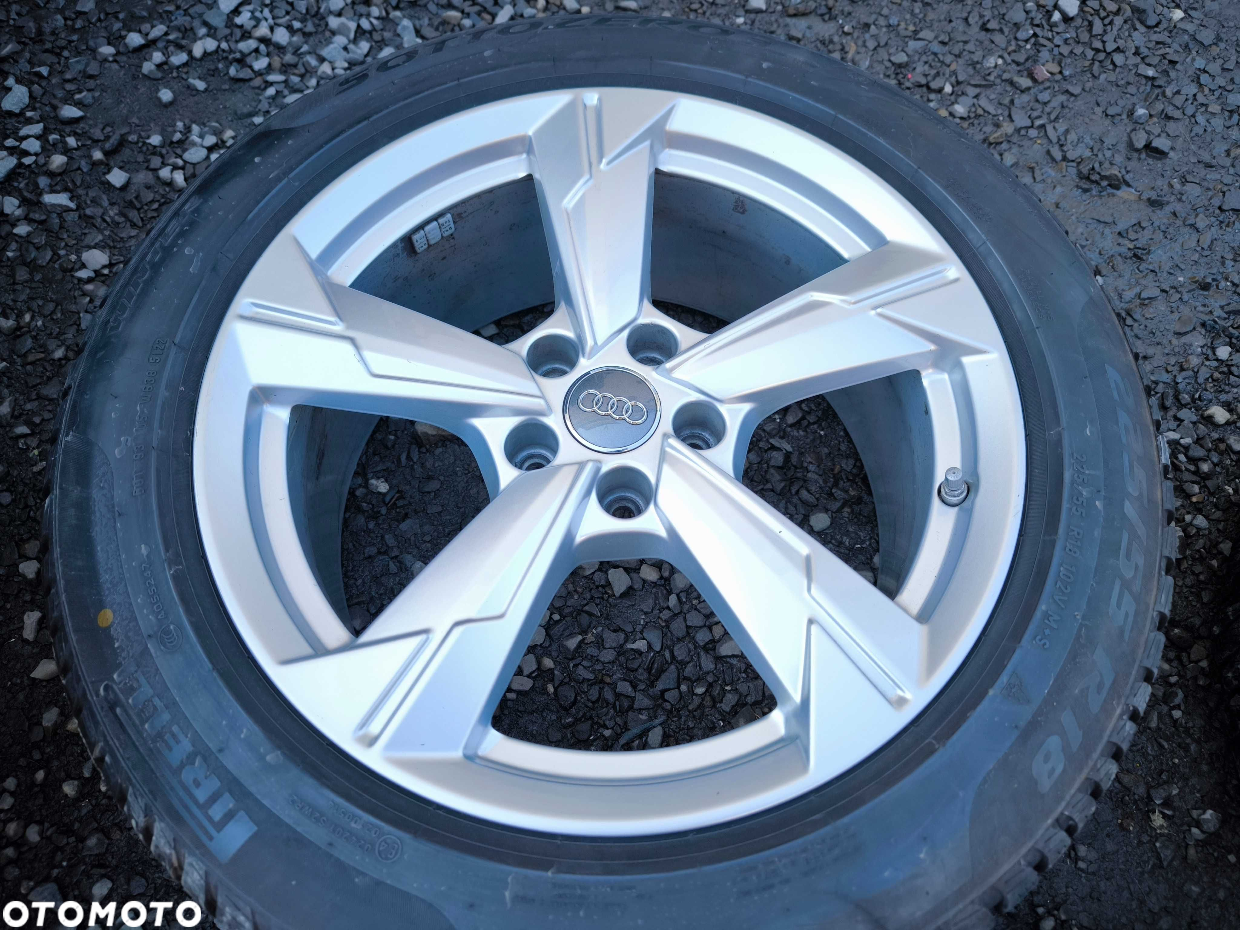 Koła Audi A4 A5 A6 C8 A8 A7 Q5 Q3 SQ5 18 cali ET39 5x112 Opony 225/55 - 6