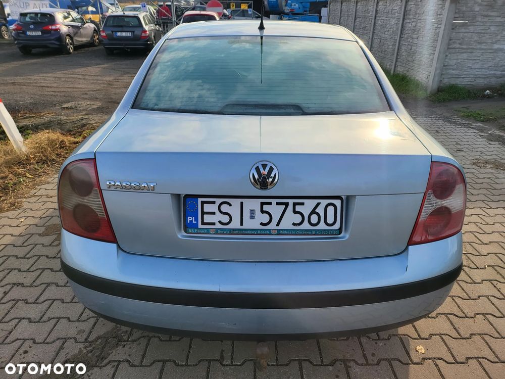 Volkswagen Passat 2.0 Comfortline - 16