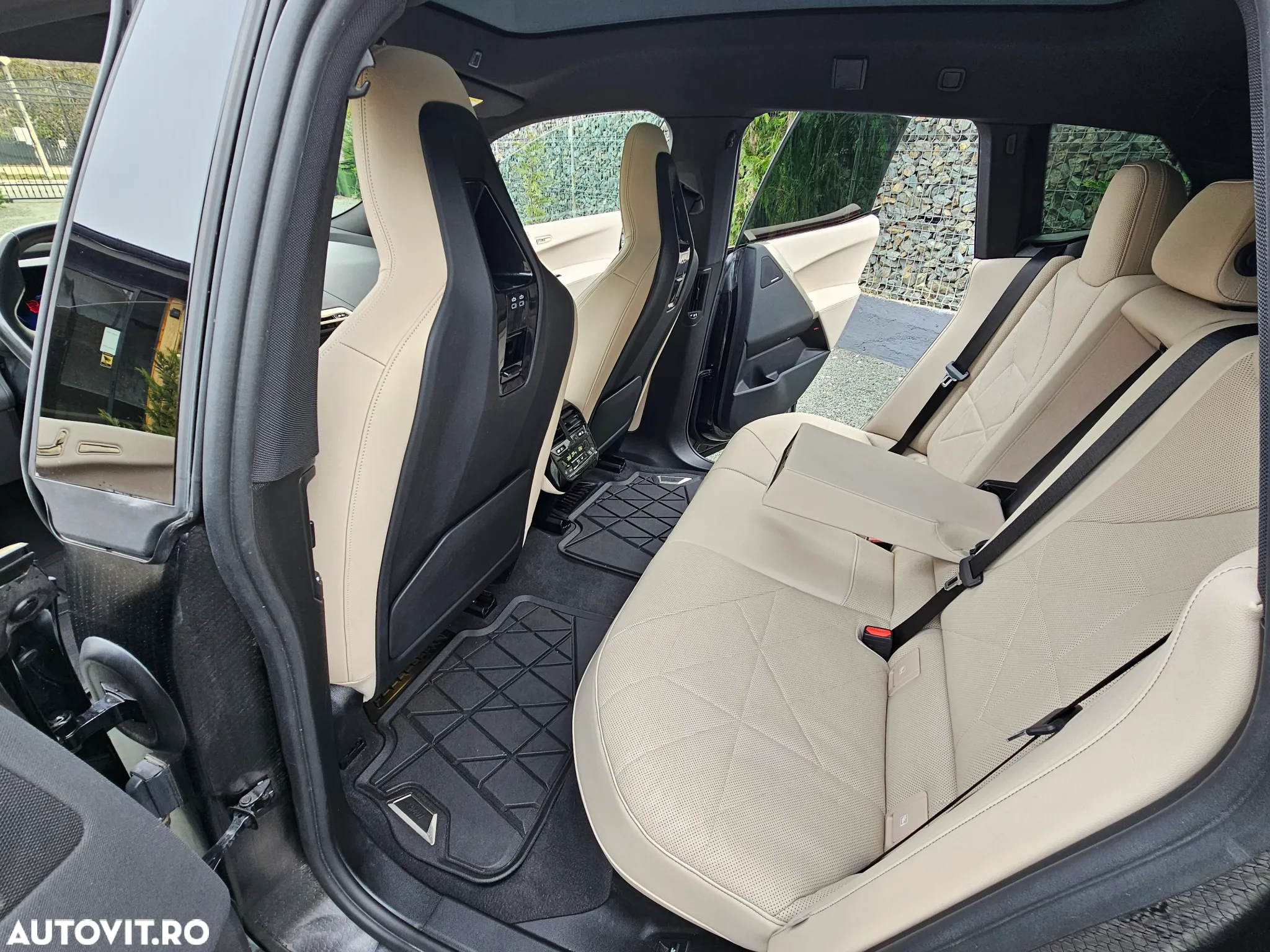 BMW iX xDrive40 - 17