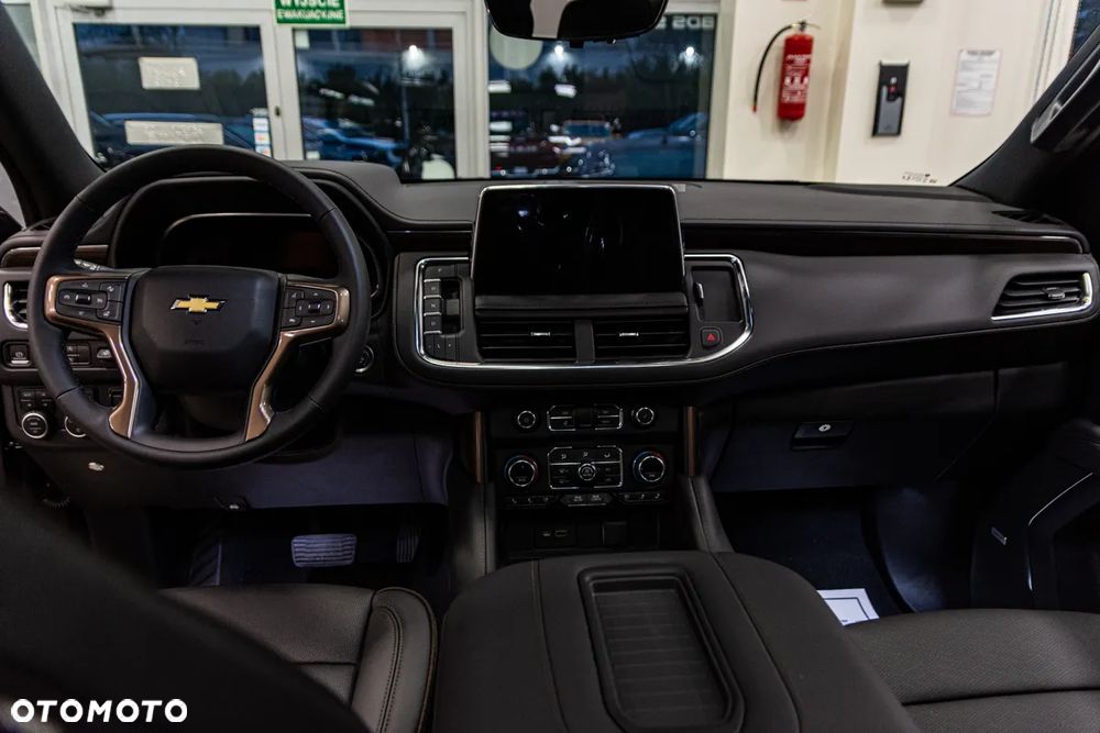 Chevrolet Tahoe - 14