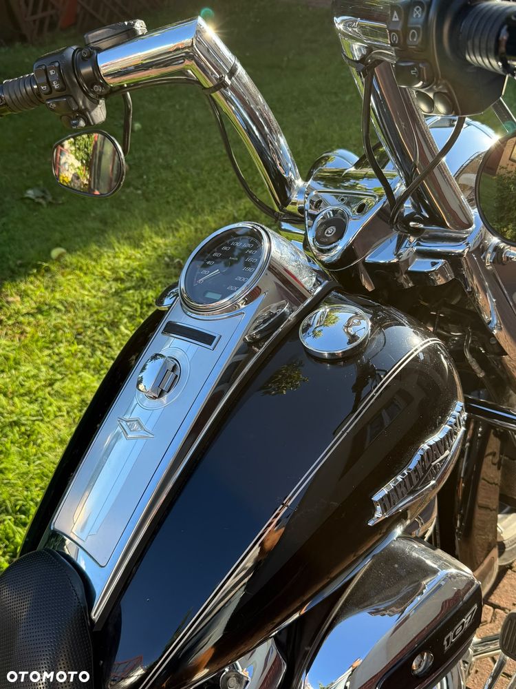 Harley-Davidson Touring Road King - 5