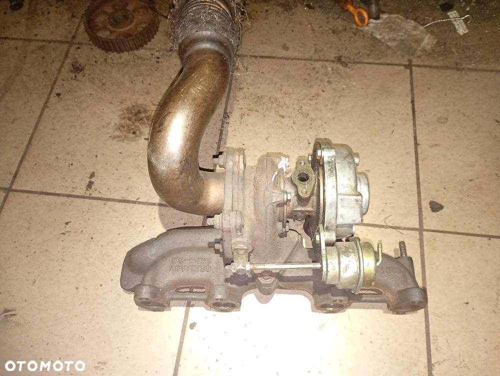 VW Sharan turbosprezarka 028145701j - 5