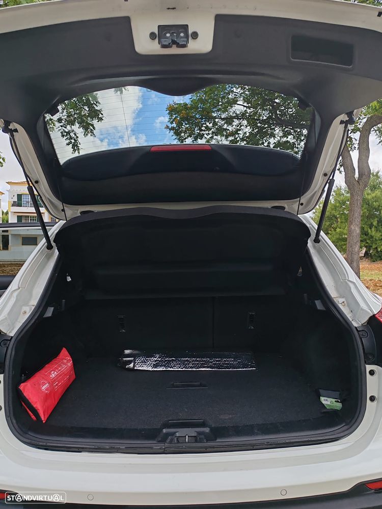 Nissan Qashqai 1.5 dCi N-Connecta - 12