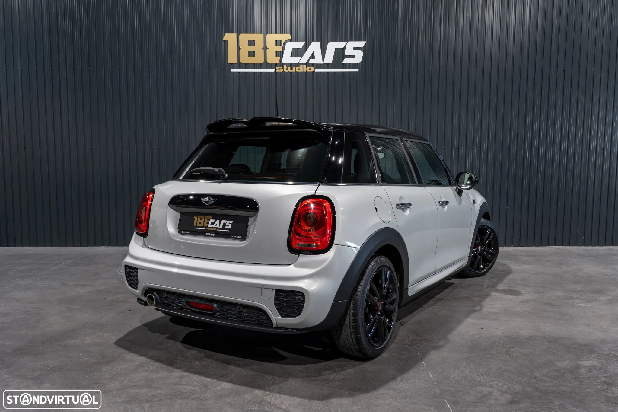 MINI 5 Portas Cooper D Auto - 47