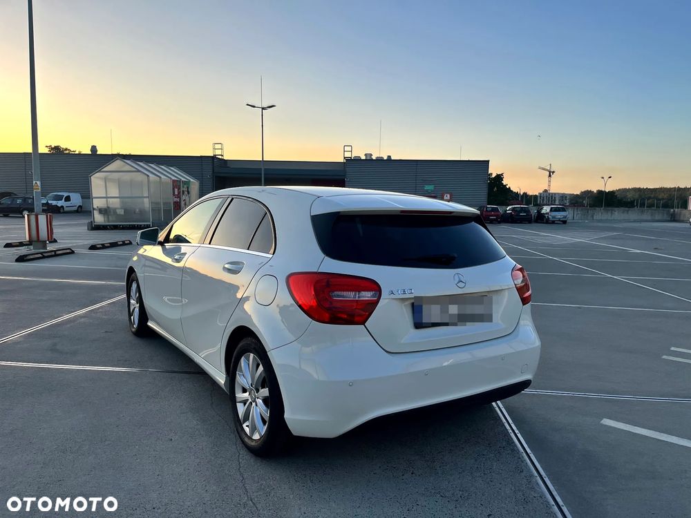 Mercedes-Benz Klasa A 180 7G-DCT Activity Edition - 5